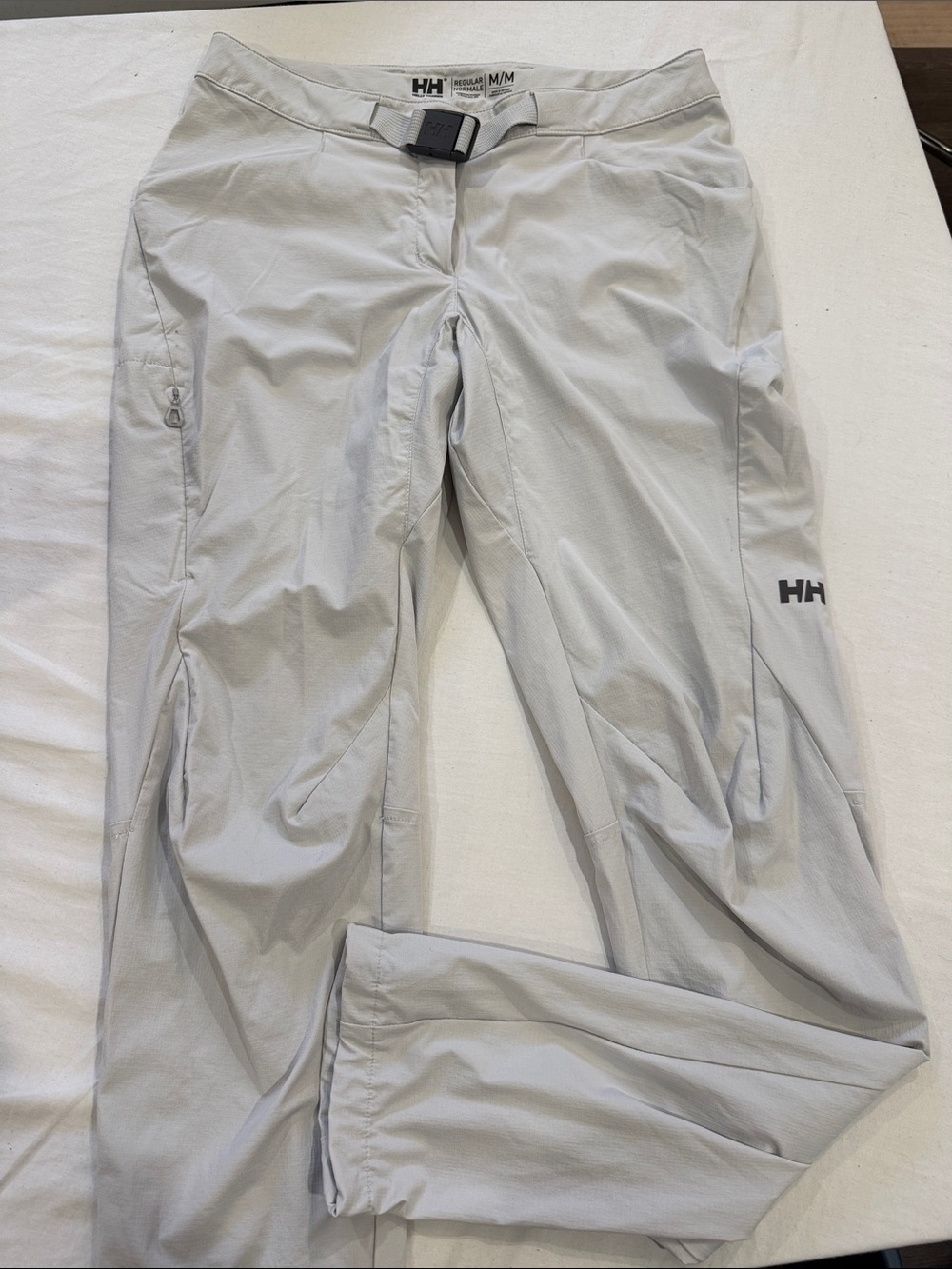Helly Hansen Men’s Light Gray Cargo Pants with Built-In Belt